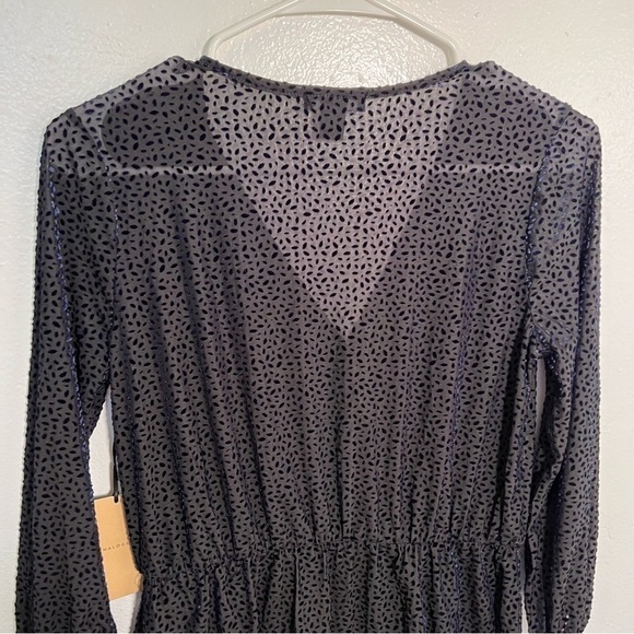 Halogen Flocked 3/4 Sleeve Peplum Top Navy Oval - Picture 13 of 16